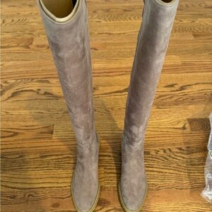 Brand New with Box Stuart Weitzman Classic 5050 City Boot